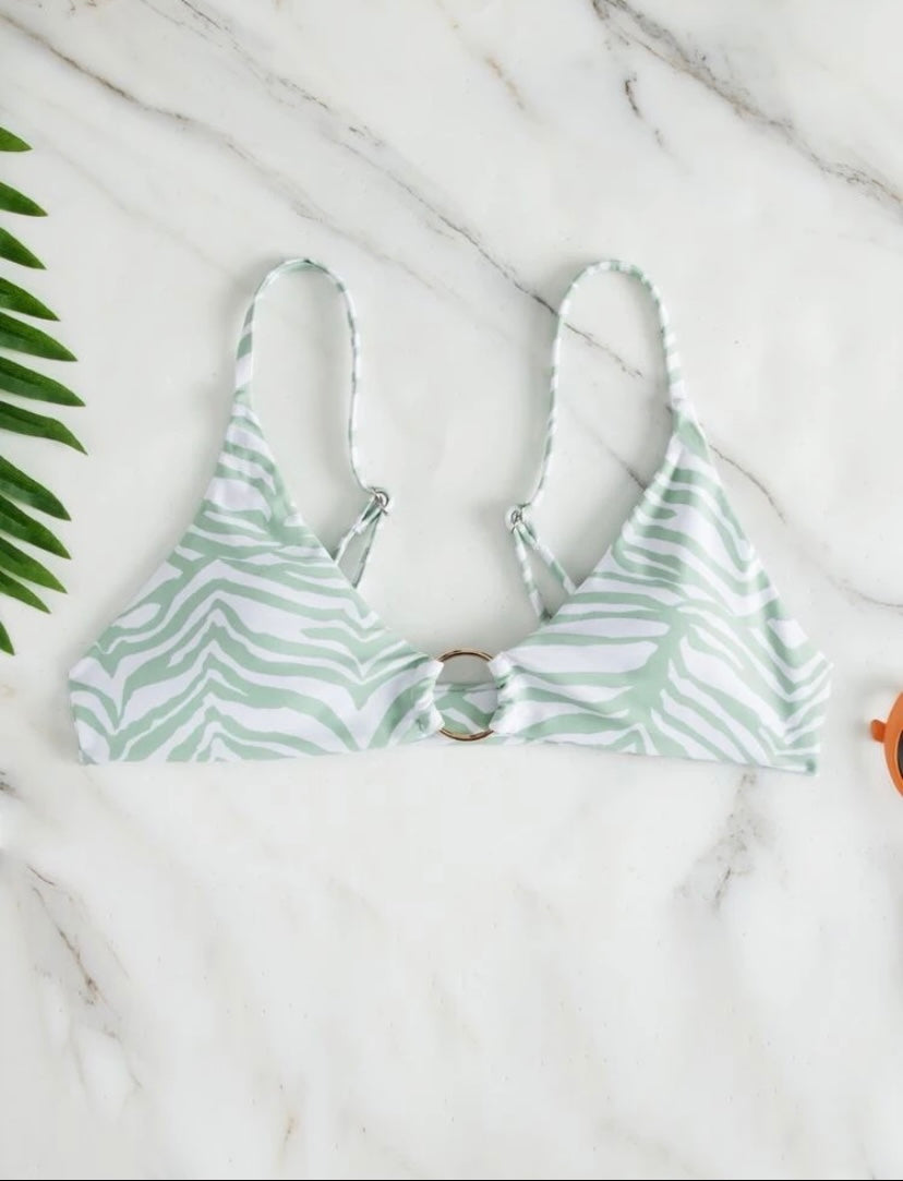 Azura Bikini